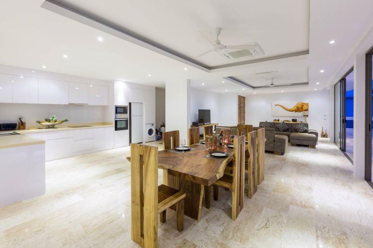 Luxury Seaview Villa -Double Infinity Pools-20 Persons Παραλία Σαγουένγκ Εξωτερικό φωτογραφία